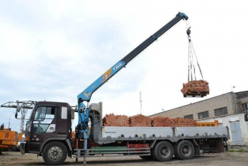 Манипулятор или кран? Что выгоднее для разовой разгрузки фуры на объекте