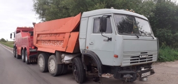 Буксировка за заднюю ось грузовой машины по трассе