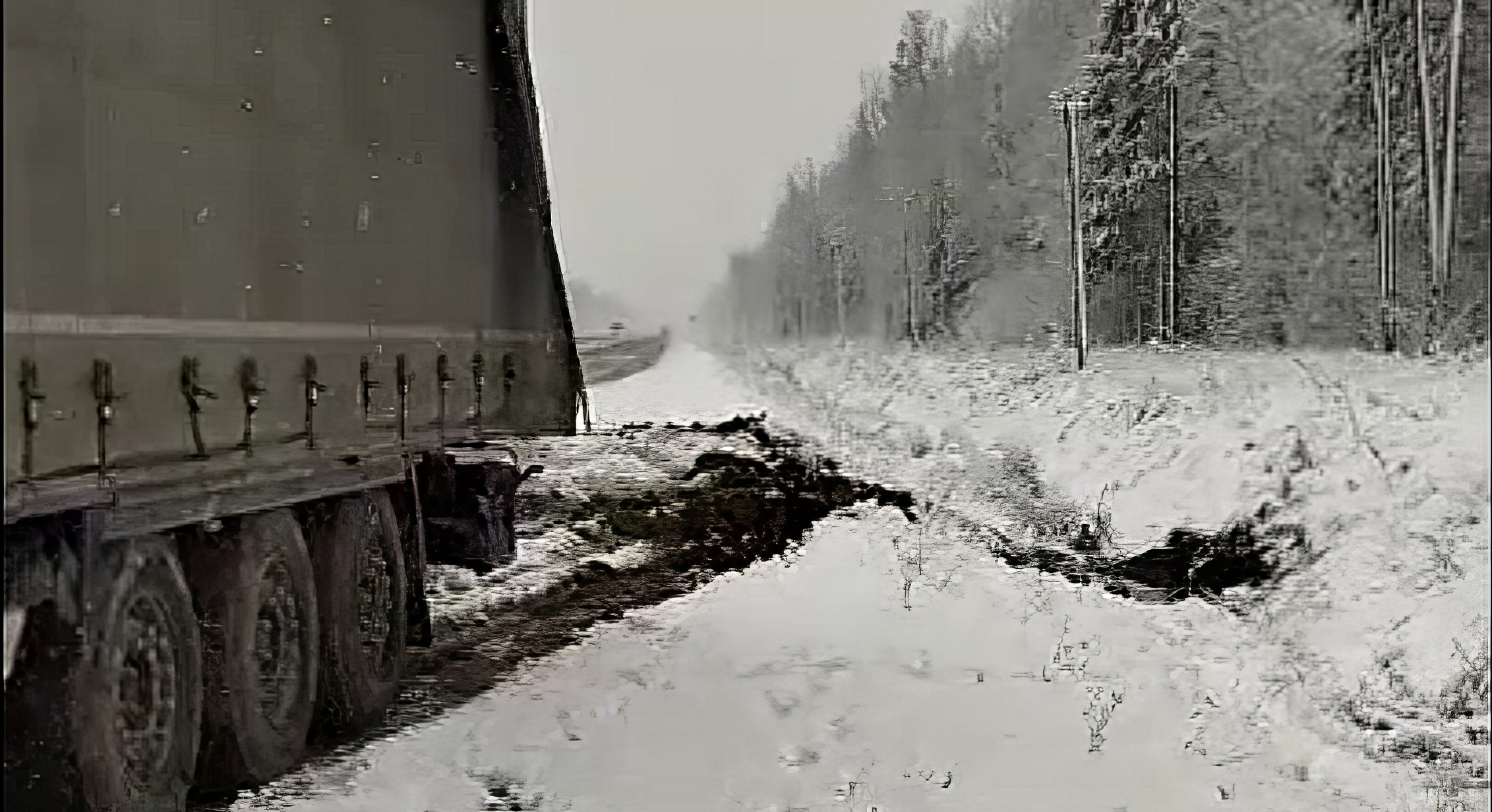 Занос МАЗ грузовика в снежную погоду